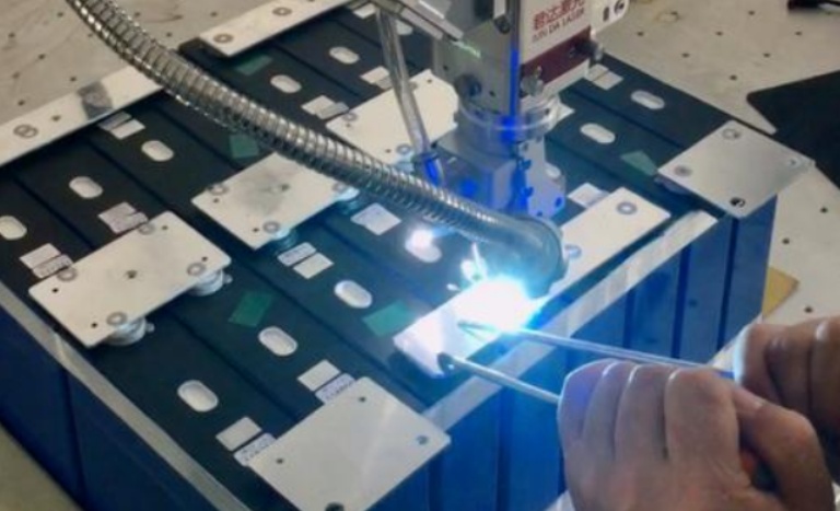 儲(chǔ)能電池激光焊接機(jī)良率不穩(wěn)定的原因與解決方案